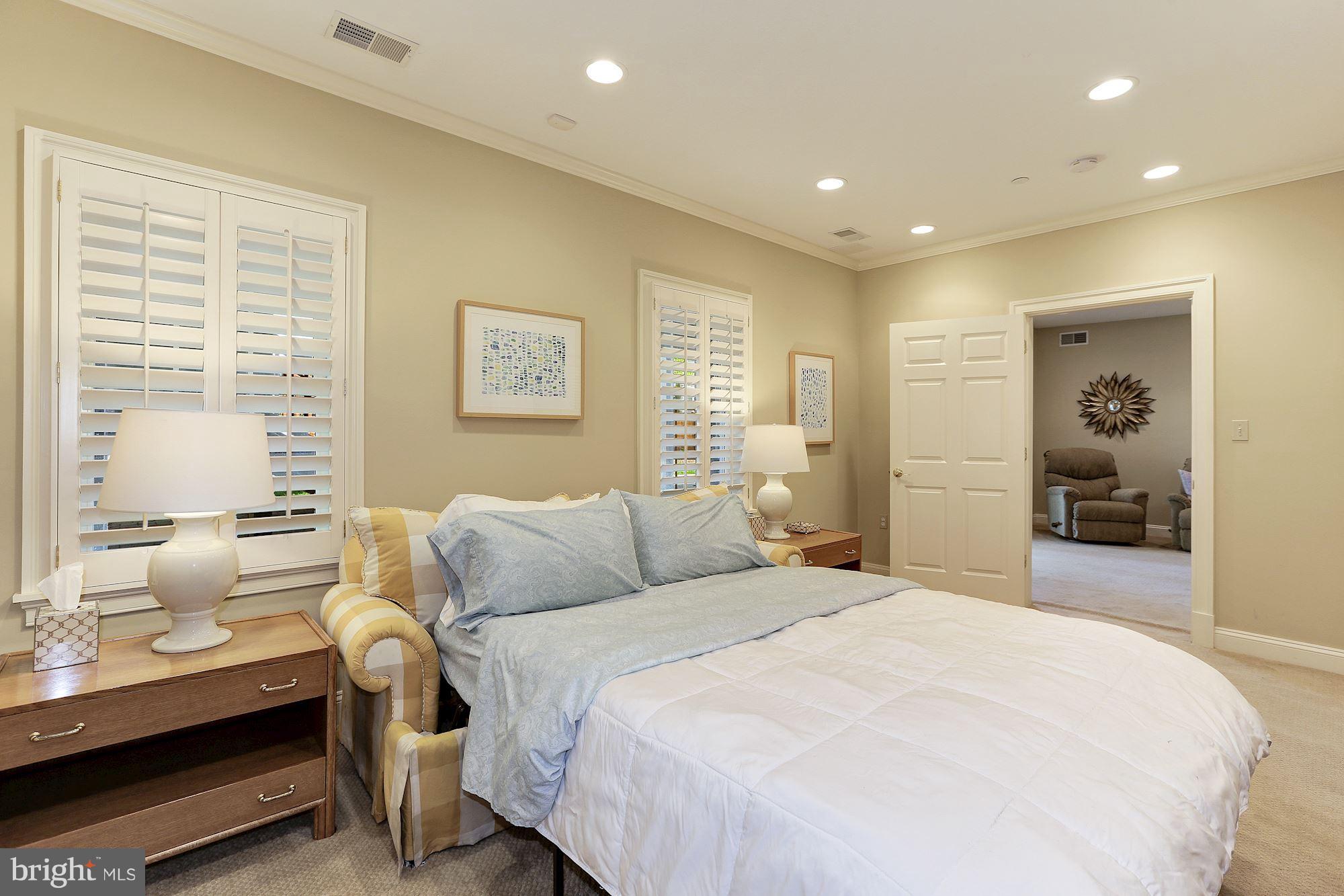 5913 Greentree Road Bethesda, MD 20817 - Photo 26 of 30 Bedroom 6