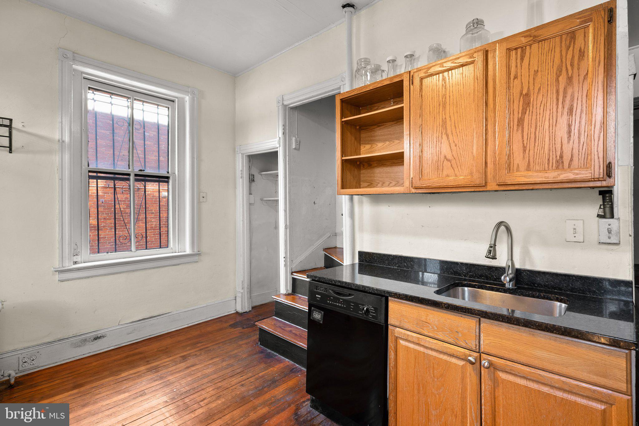 3169 18th Street Northwest Washington, DC 20010 - Photo 16 of 37