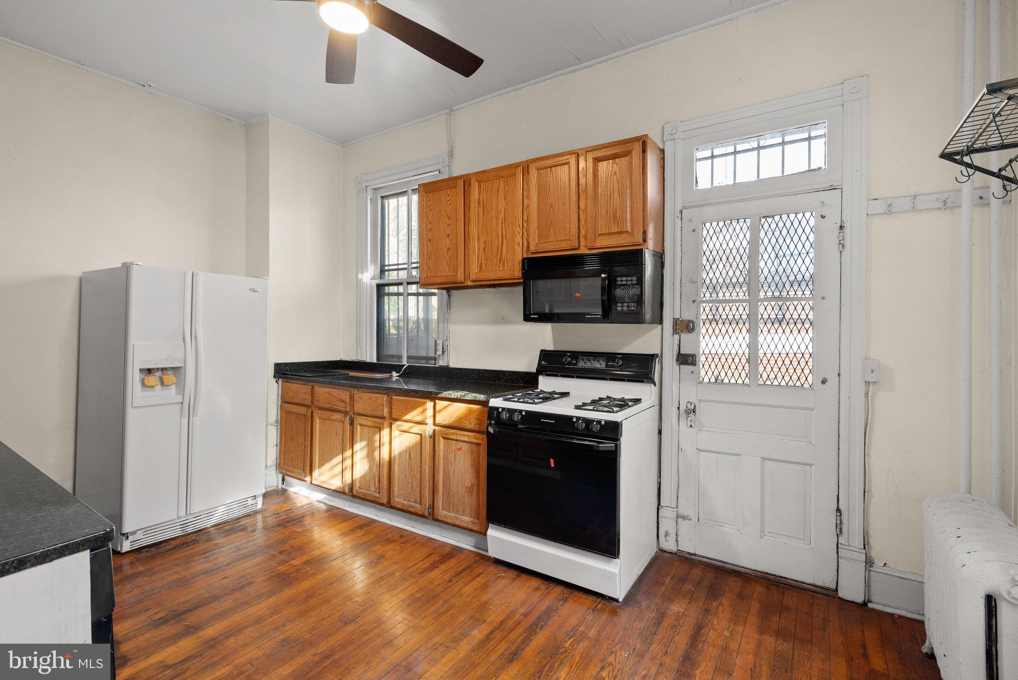 3169 18th Street Northwest Washington, DC 20010 - Photo 17 of 37