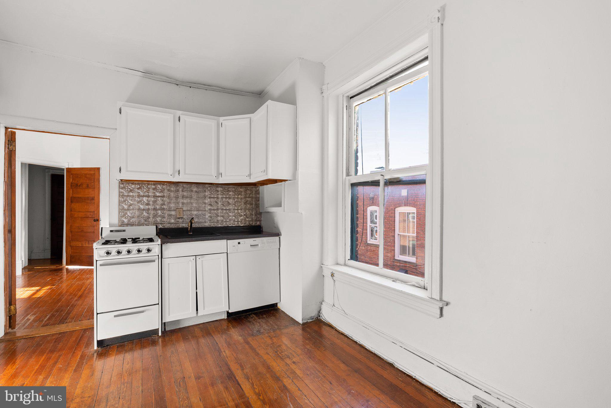 3169 18th Street Northwest Washington, DC 20010 - Photo 25 of 37