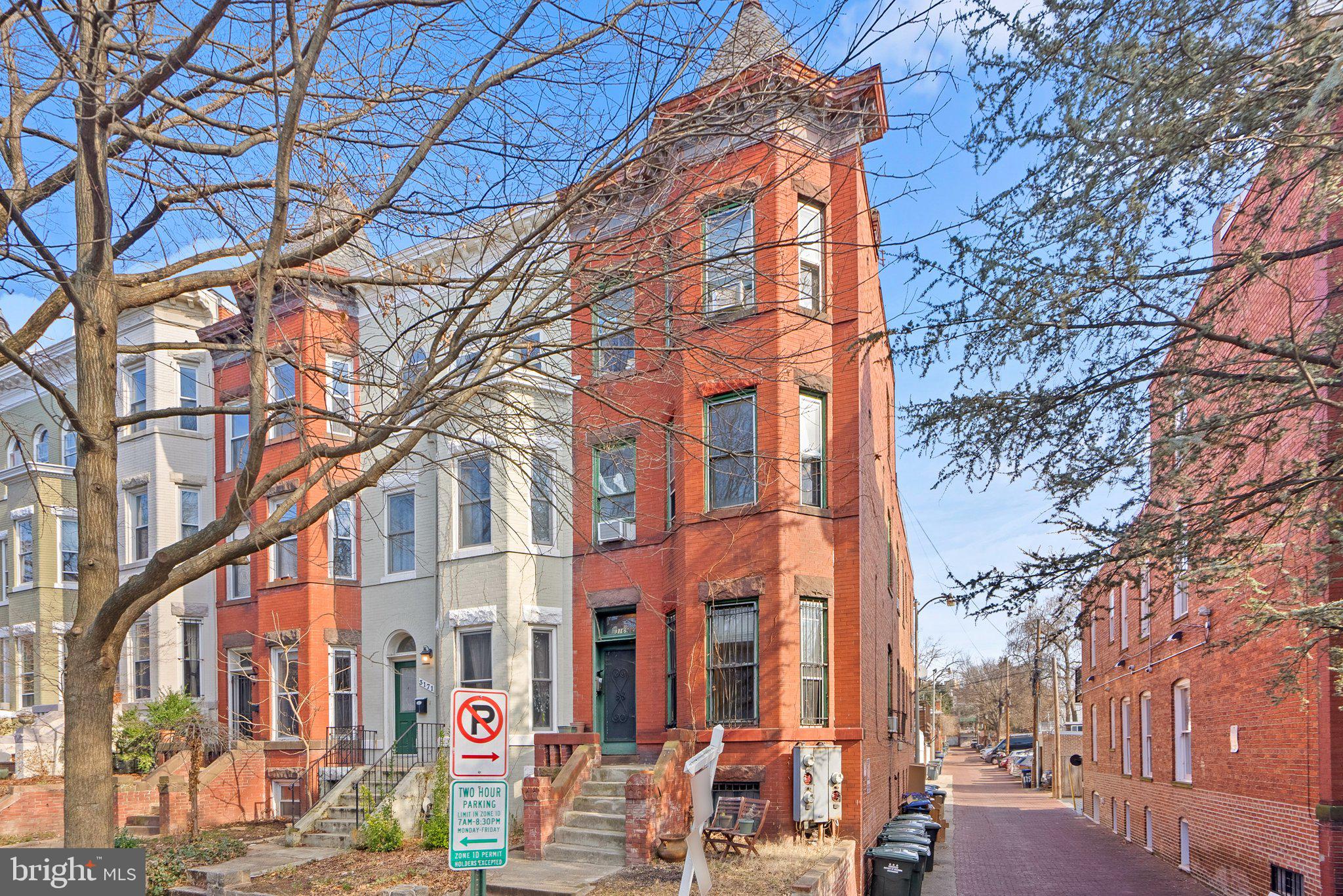 3169 18th Street Northwest Washington, DC 20010 - Photo 3 of 37
