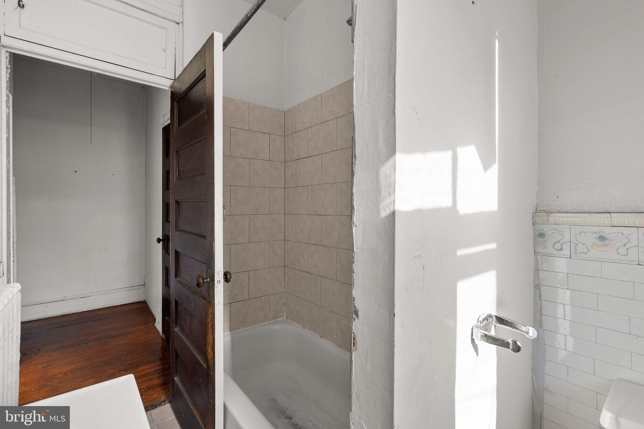 3169 18th Street Northwest Washington, DC 20010 - Photo 32 of 37