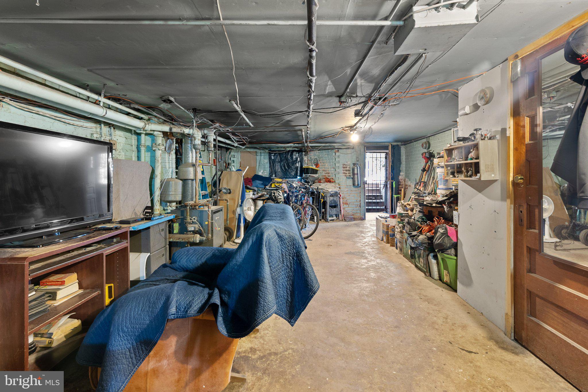 3169 18th Street Northwest Washington, DC 20010 - Photo 35 of 37