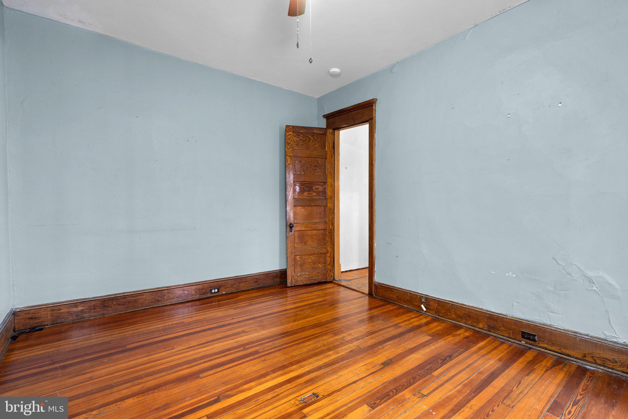 3169 18th Street Northwest Washington, DC 20010 - Photo 9 of 37