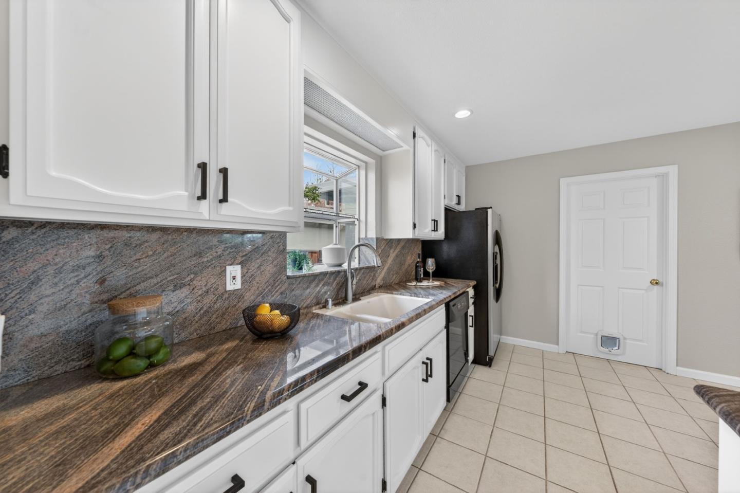 175 Barker Street Milpitas, CA 95035 - Photo 15 of 53