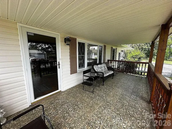 $389,000 | 34 Sunset Drive, Brevard, NC 28712