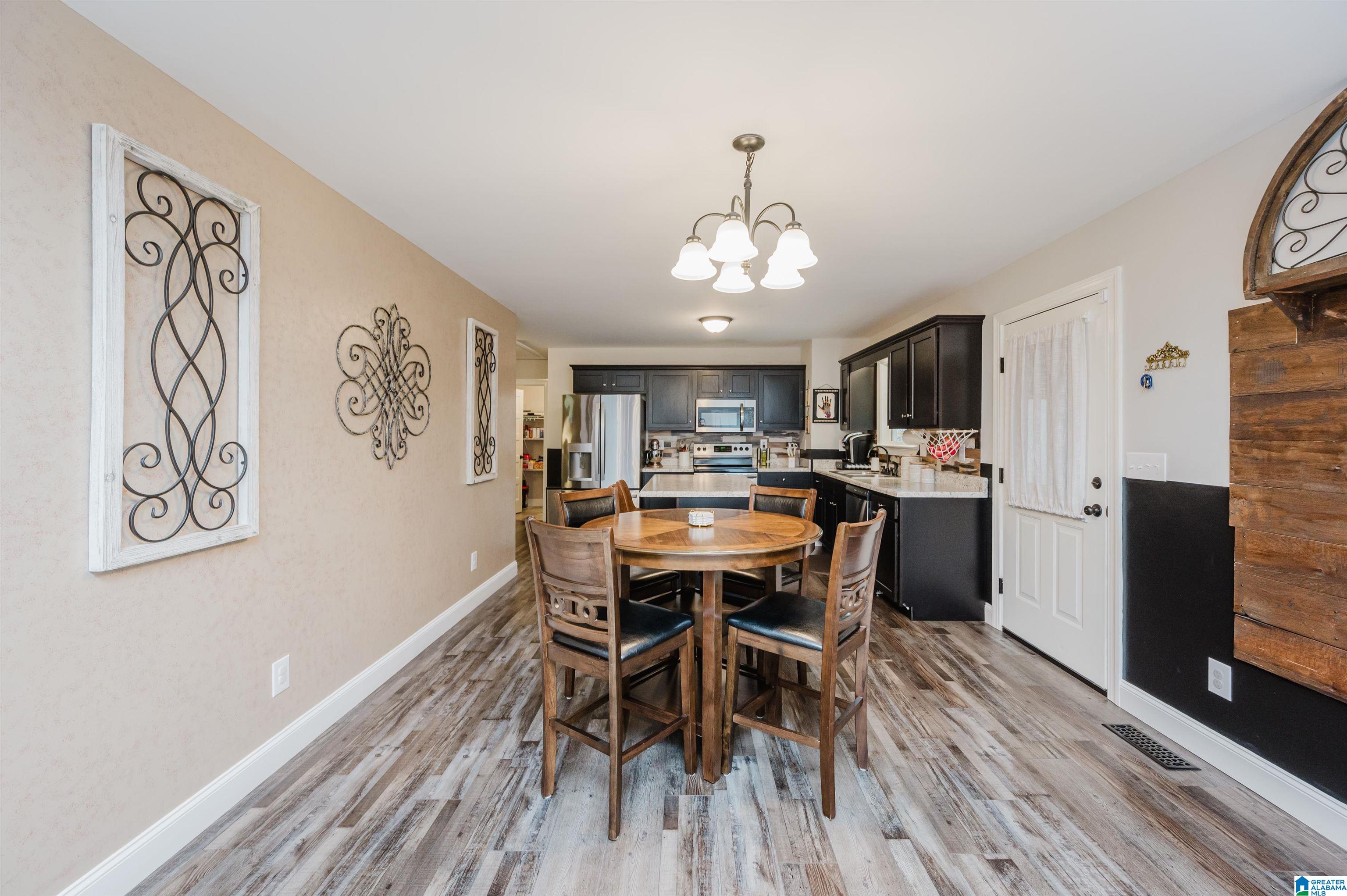 893 Country Road Warrior, AL 35180 - Photo 9 of 42 Gallery Image 9