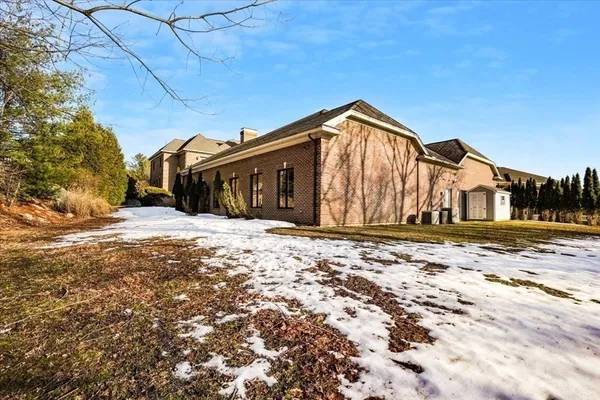 $3,950,000 | 3 Regency Ridge, Andover, MA 01810