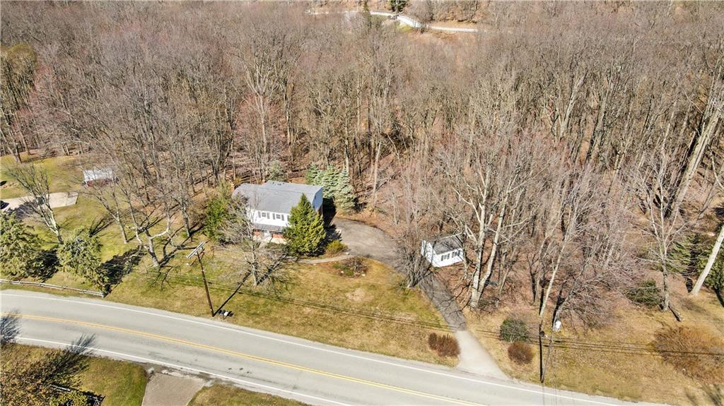 1717 Ridge Road Jeannette, PA 15644 - Photo 2 of 22