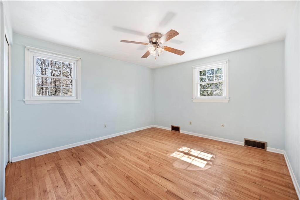 1717 Ridge Road Jeannette, PA 15644 - Photo 16 of 22