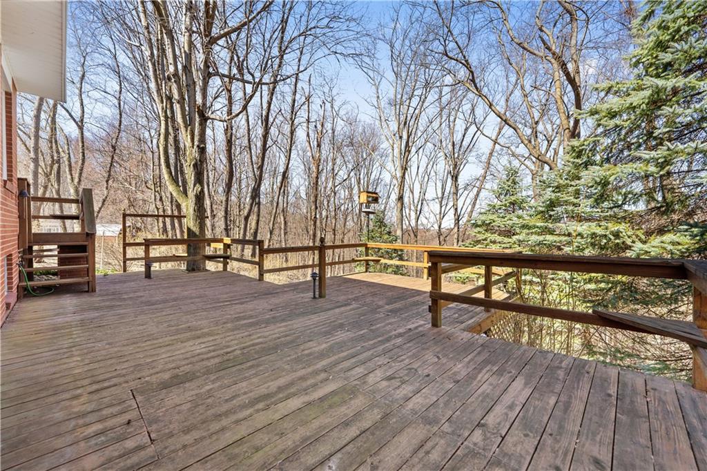 1717 Ridge Road Jeannette, PA 15644 - Photo 7 of 22