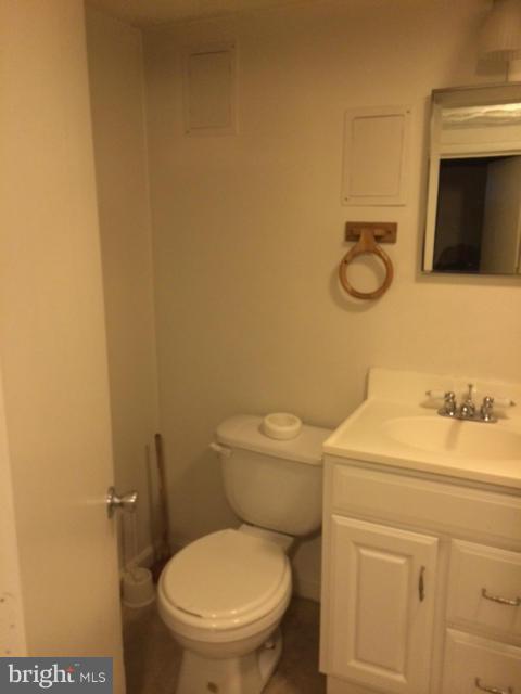 408 Lanark Way Silver Spring, MD 20901 - Photo 26 of 28 Bath