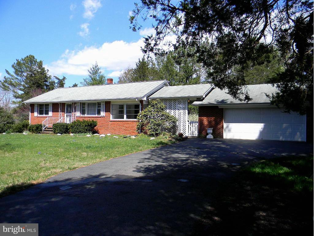 Exterior (Front)