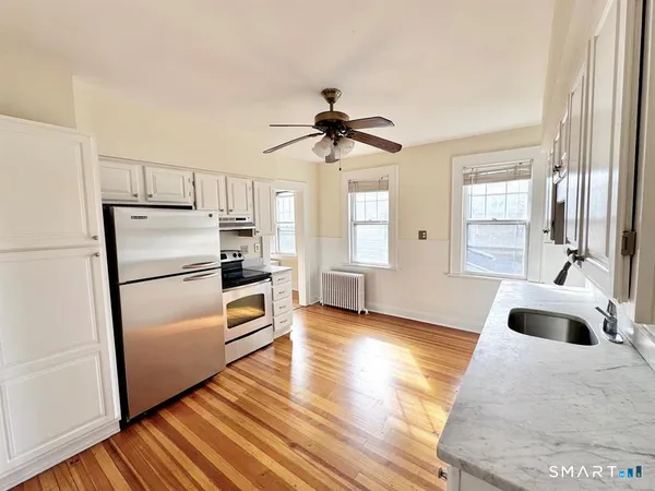 $2,900 | 113 Ellsworth Street, Bridgeport, CT 06605