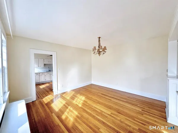 $2,900 | 113 Ellsworth Street, Bridgeport, CT 06605