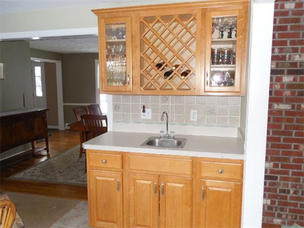 179 Rocky Road Northbridge, MA 01588 - Photo 7 of 18 Gallery Image 7