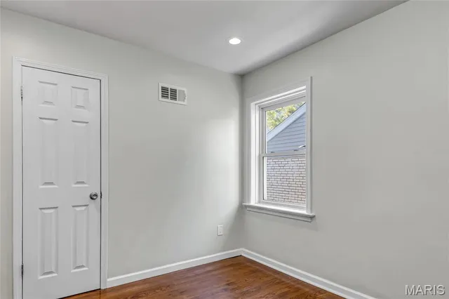 $325,000 | 7369 Trenton Avenue, University City, MO 63130