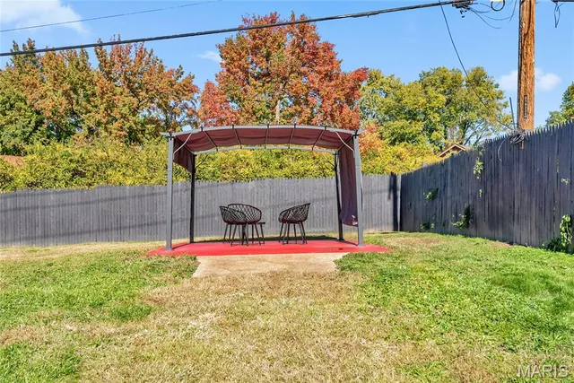 $345,000 | 7369 Trenton Avenue, University City, MO 63130