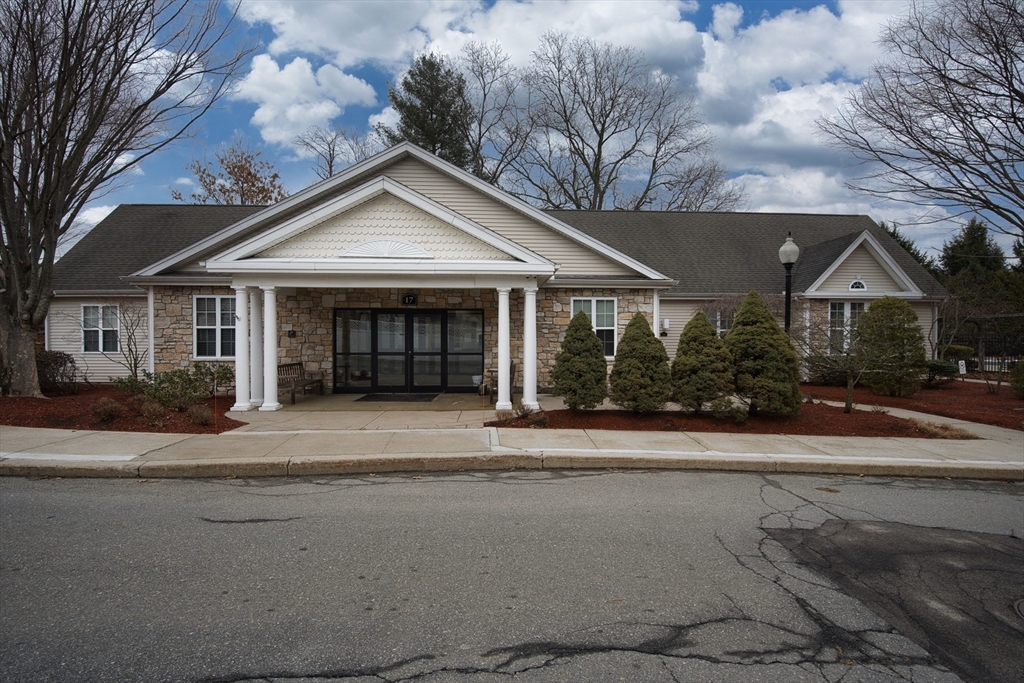 23 Hampshire Road, Unit 401 Methuen, MA 01844 - Photo 14 of 21 Gallery Image 14
