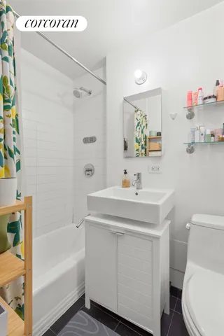 $650,000 | 175 Bleecker Street, Unit 18 | Greenwich Village