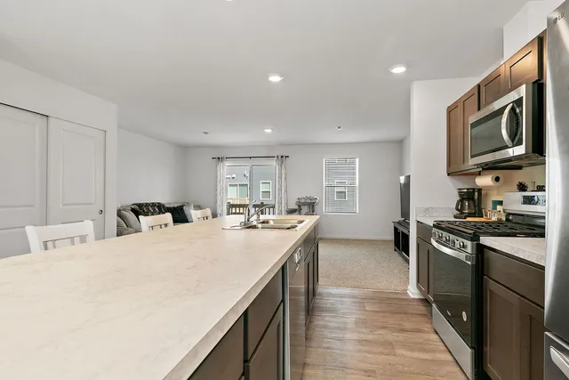 $294,900 | 804 Briar Gln Court, Hampshire, IL 60140