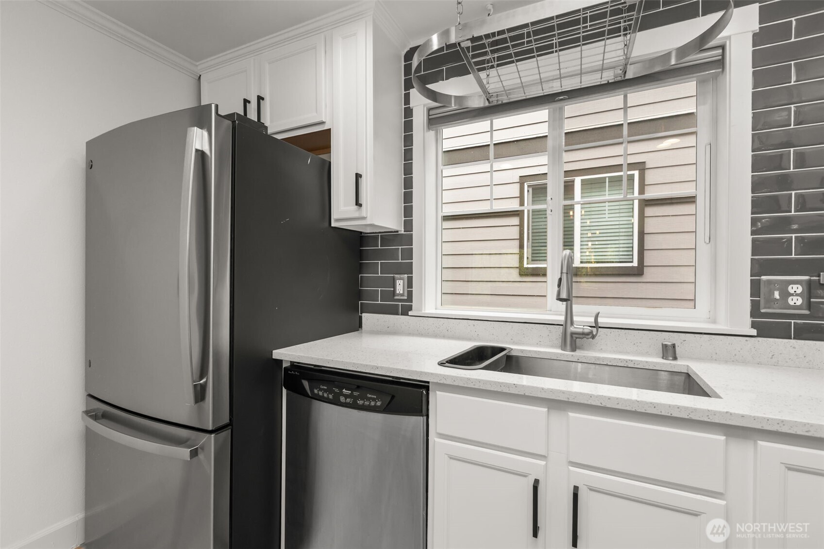 1507 East Union Street, Unit A Seattle, WA 98122 - Photo 15 of 37