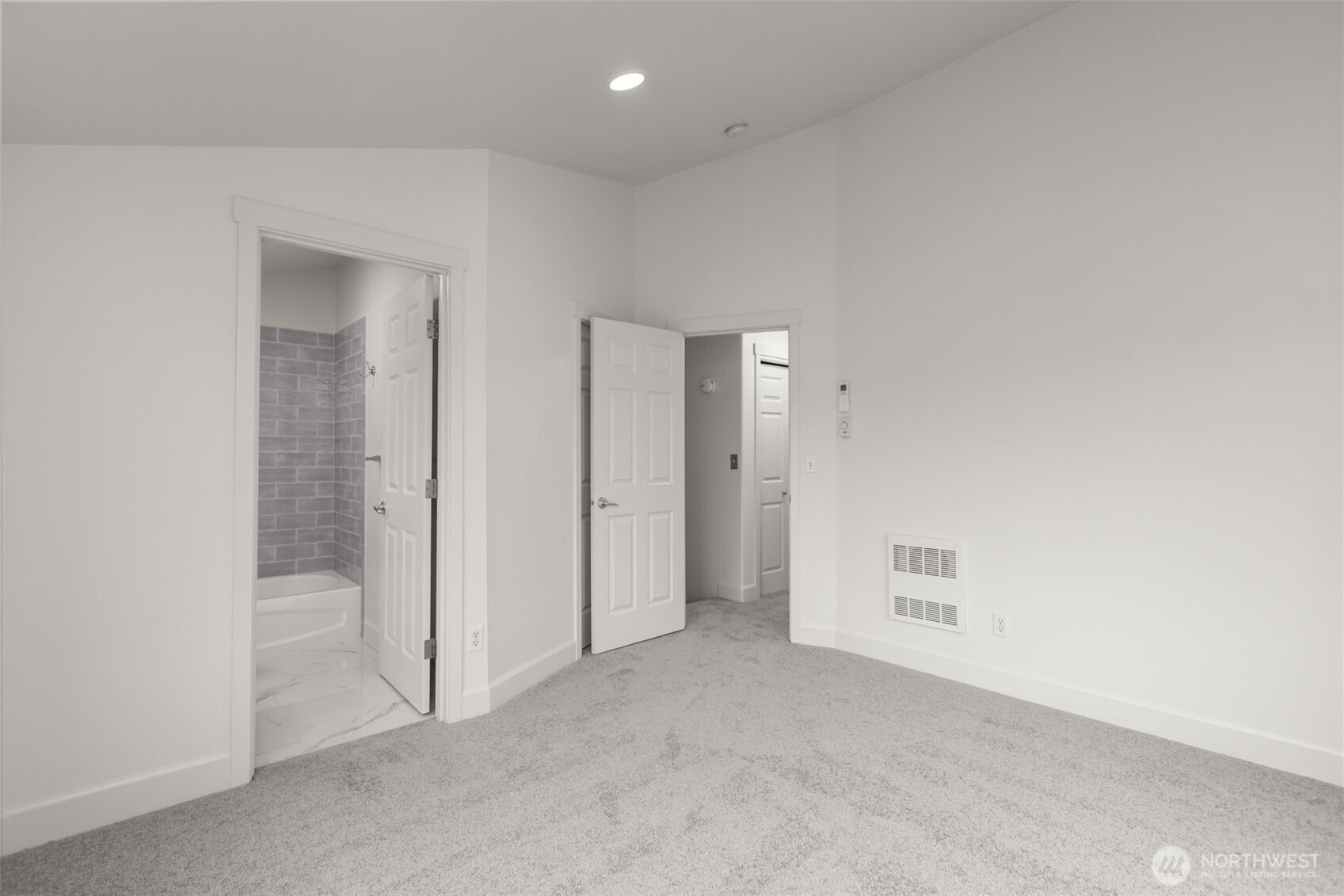 1507 East Union Street, Unit A Seattle, WA 98122 - Photo 19 of 37