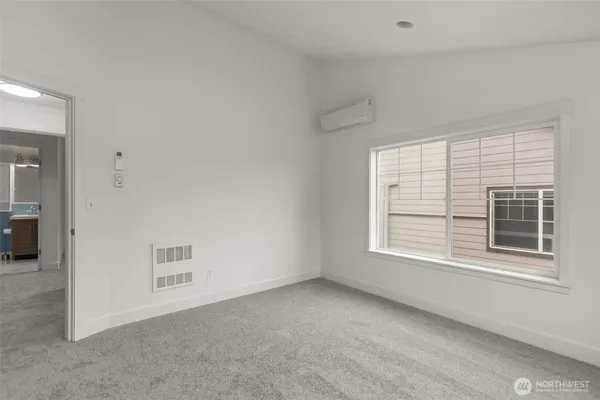$865,000 | 1507 East Union Street, Unit A, Seattle, WA 98122