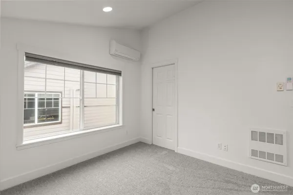 $865,000 | 1507 East Union Street, Unit A, Seattle, WA 98122