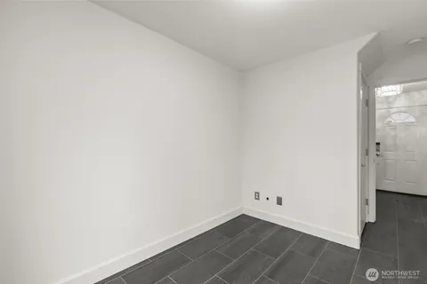 $865,000 | 1507 East Union Street, Unit A, Seattle, WA 98122