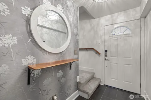 $865,000 | 1507 East Union Street, Unit A, Seattle, WA 98122