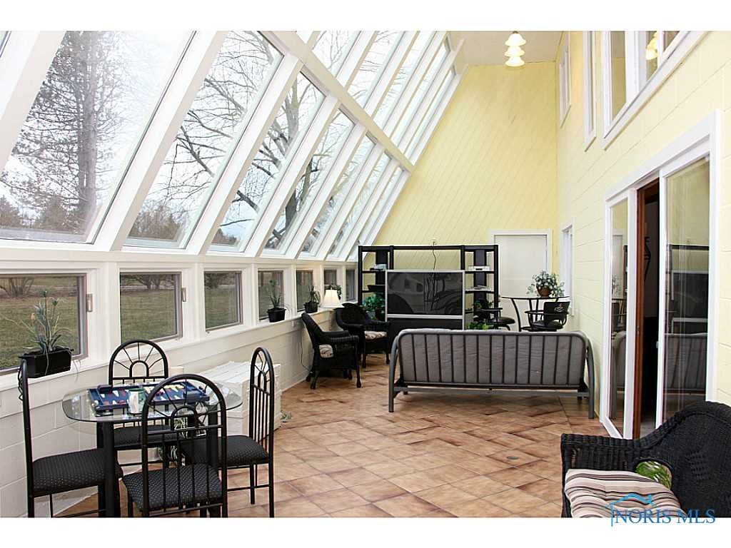 3322 Butz Road Maumee, OH 43537 - Photo 13 of 20 Gallery Image 13