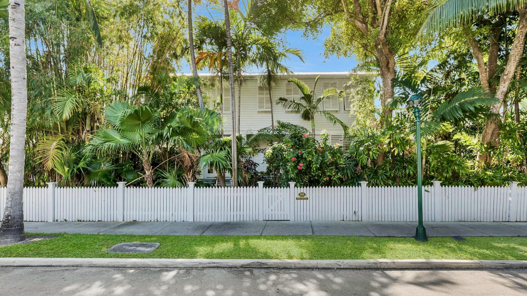 326 Caroline Street Key West, FL 33040 - Photo 47 of 47 a view of a back yard