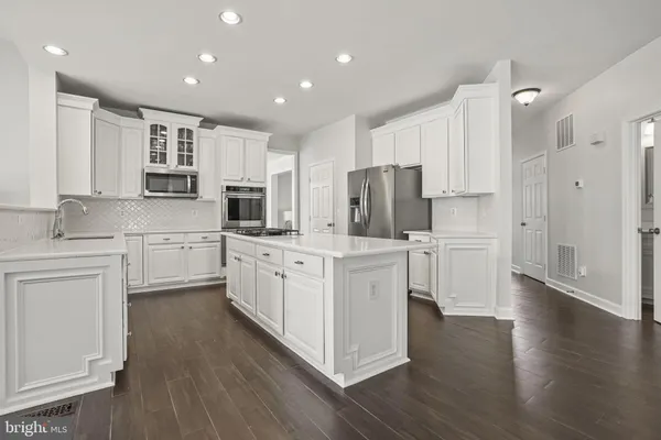 $5,400 | 6032 Gholson Bridge Court, Manassas, VA 20112