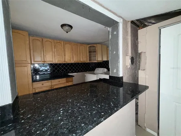 $2,695 | 6014 Southern Comfort Boulevard, Tampa, FL 33634