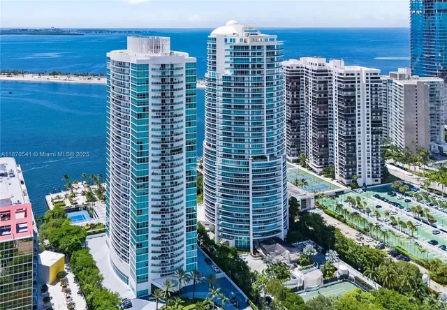 $520,000 | 2101 Brickell Avenue, Unit 2009, Miami, FL 33129