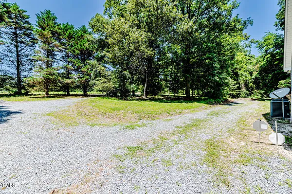 $850,000 | 2642 Holly Springs Church Road, Broadway, NC 27505