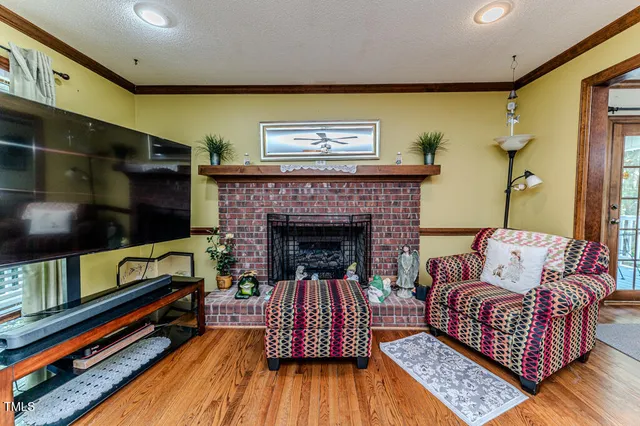 $1,100,000 | 2642 Holly Springs Church Road, Broadway, NC 27505