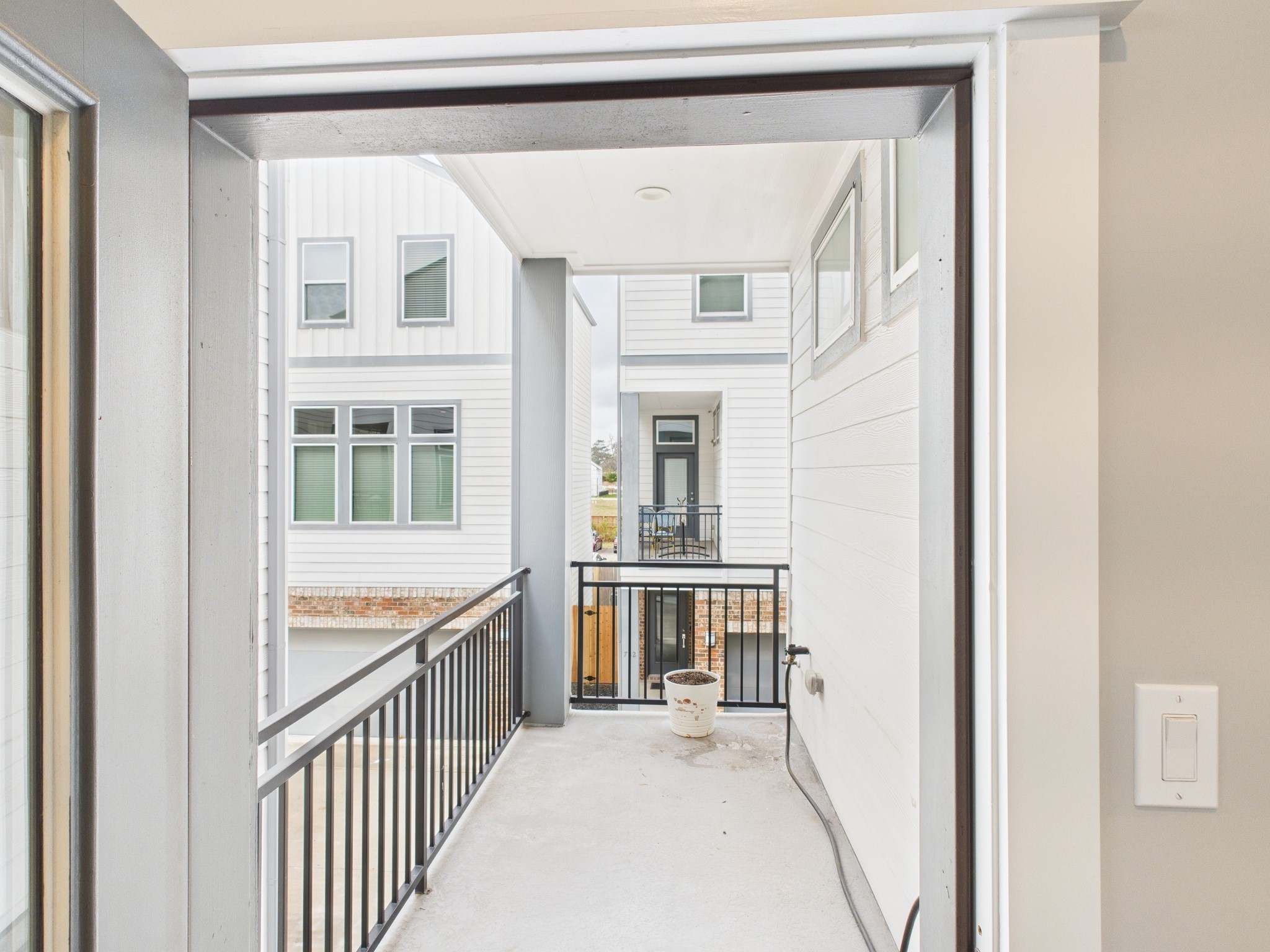 754 West Donovan Street Houston, TX 77091 - Photo 15 of 31 a view of a house with a porch