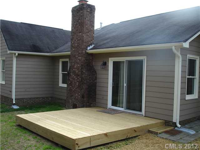 1808 Running Brook Road Charlotte, NC 28214 - Photo 13 of 16 Gallery Image 13