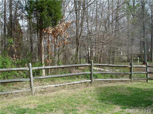 1808 Running Brook Road Charlotte, NC 28214 - Photo 15 of 16 Gallery Image 15