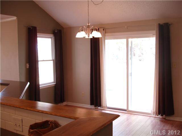 1808 Running Brook Road Charlotte, NC 28214 - Photo 4 of 16 Gallery Image 4