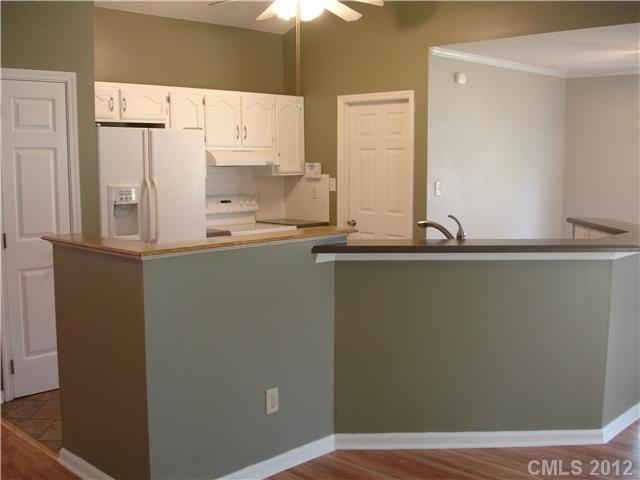 1808 Running Brook Road Charlotte, NC 28214 - Photo 6 of 16 Gallery Image 6