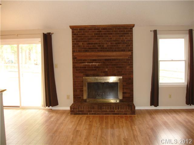 1808 Running Brook Road Charlotte, NC 28214 - Photo 10 of 16 Gallery Image 10