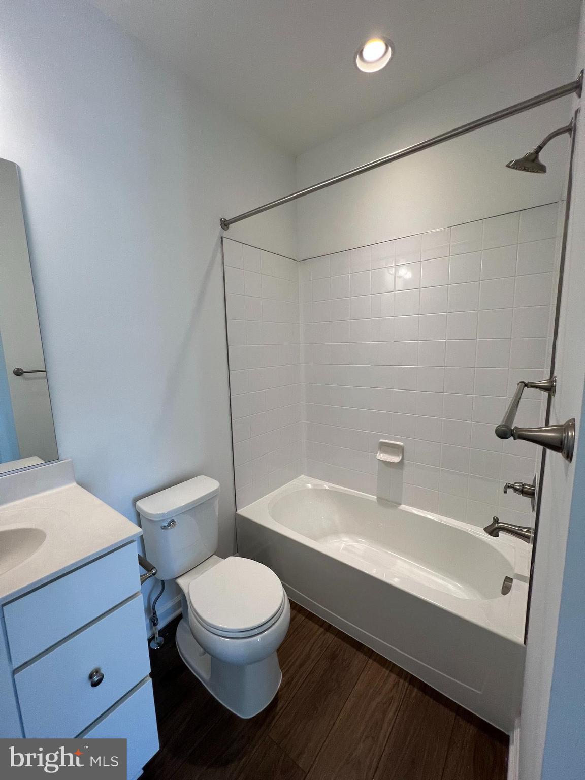 3141 Eton Place Winchester, VA 22601 - Photo 33 of 41 a bathroom with a toilet a sink and bathtub
