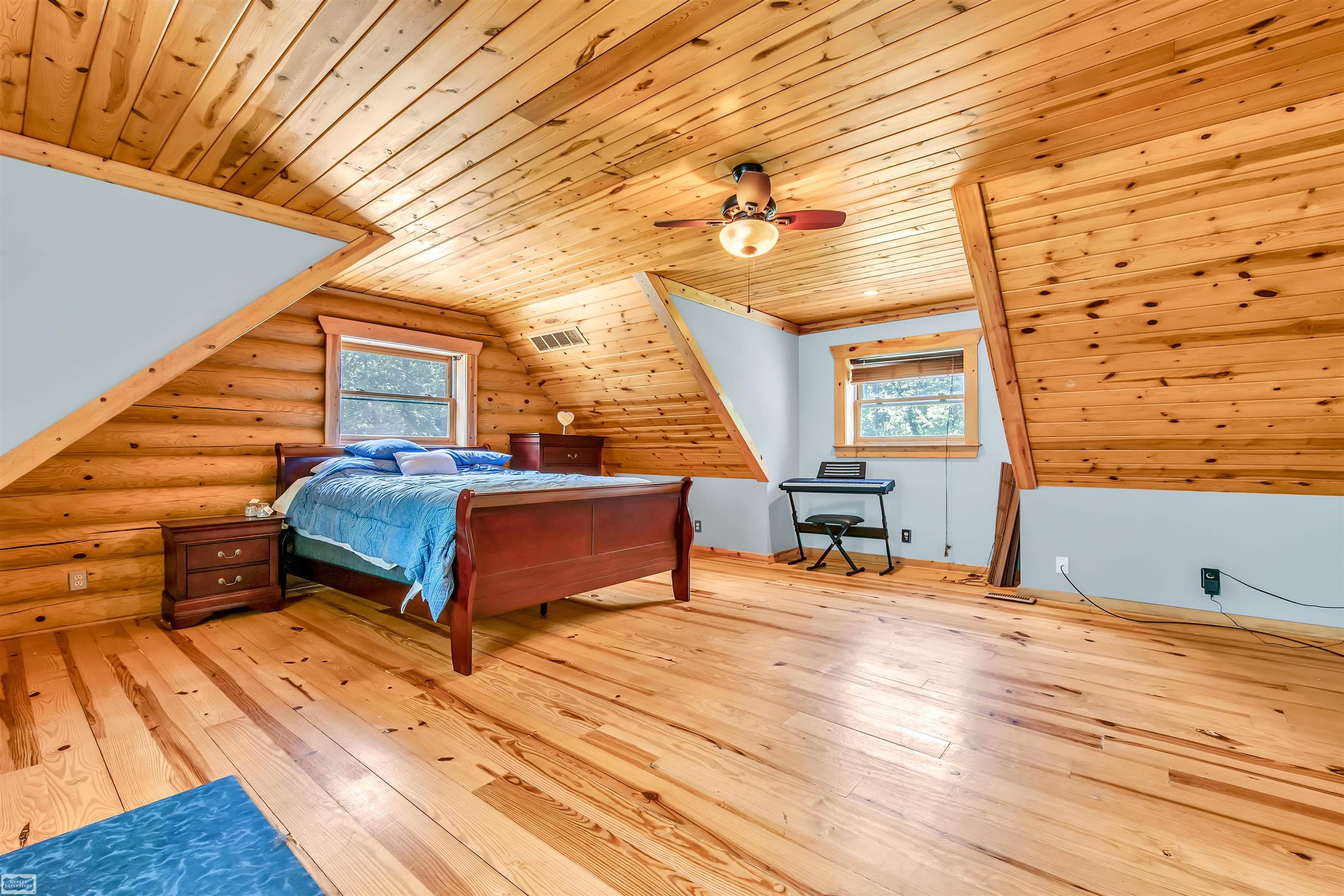 6880 Holland Road Algonac, MI 48001 - Photo 4 of 46 50101945-3.JPG
