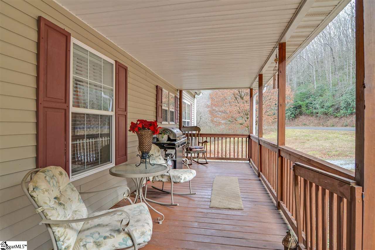 606 Beaver Dam Road Marietta, SC 29661 - Photo 6 of 35 Gallery Image 6