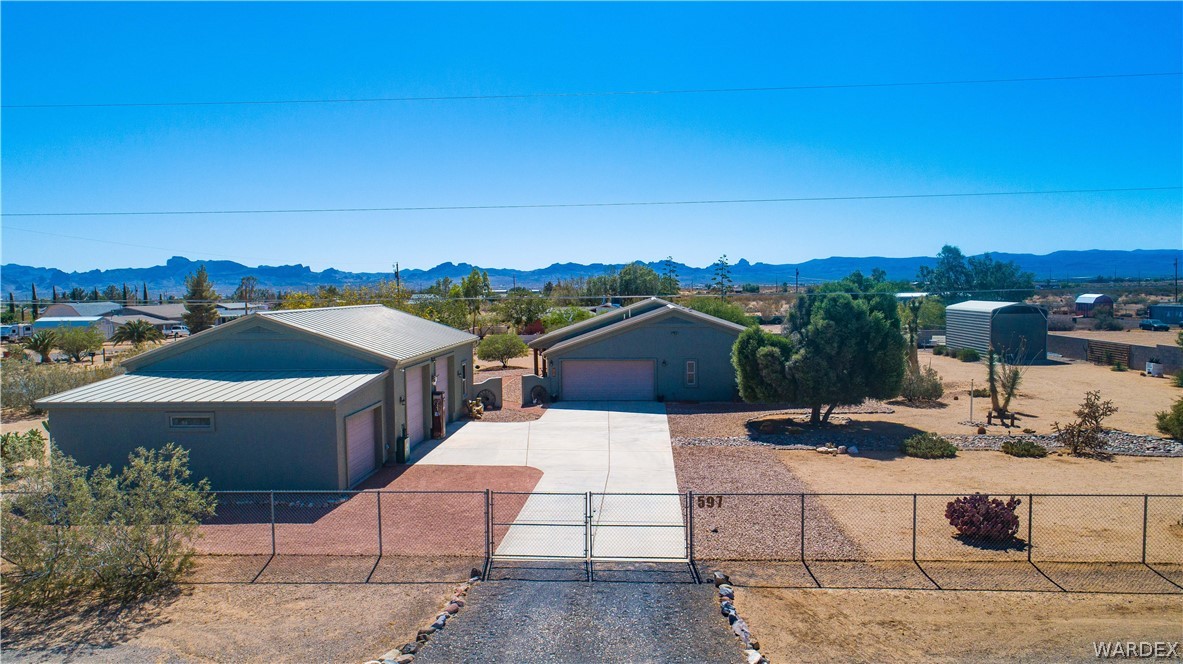 597 South Santa Cruz Road Golden Valley, AZ 86413 - Photo 1 of 70 Gallery Image 1