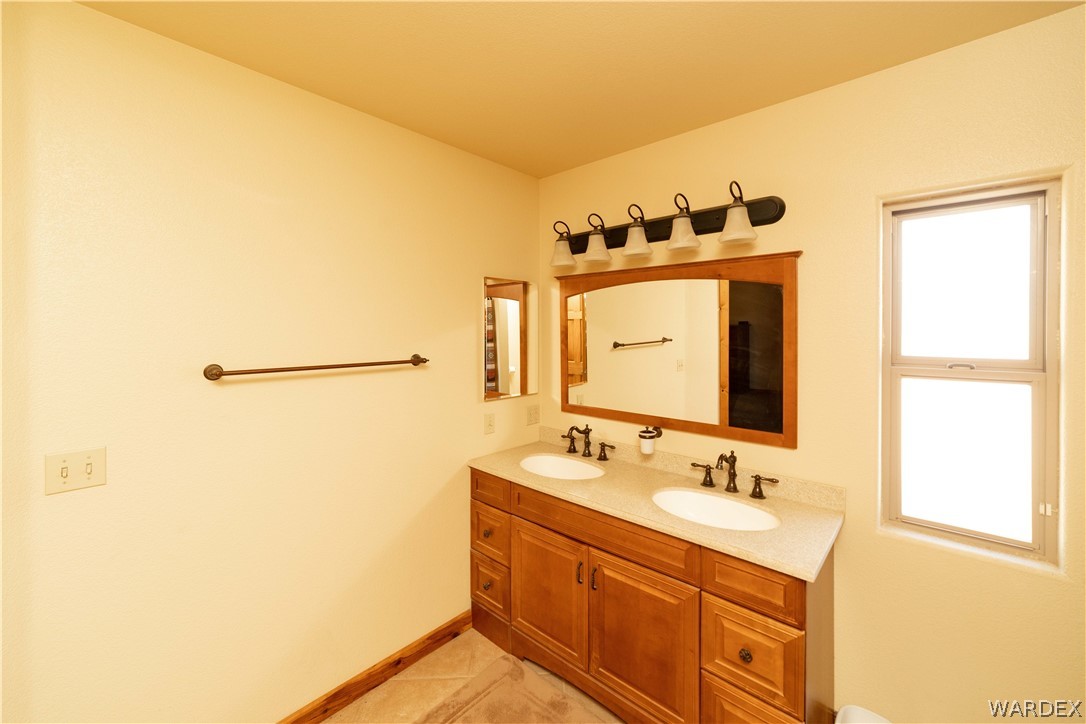 597 South Santa Cruz Road Golden Valley, AZ 86413 - Photo 27 of 70 Gallery Image 27