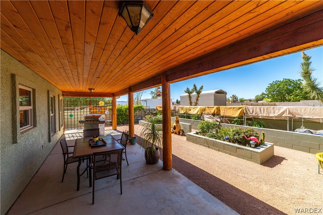 597 South Santa Cruz Road Golden Valley, AZ 86413 - Photo 34 of 70 Gallery Image 34
